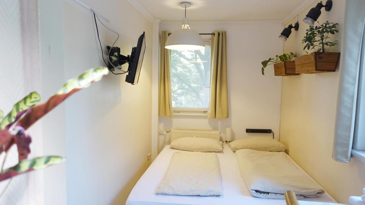 1 Zimmer In Wohngemeinschaft, Netflix, Premium Kabelfernsehen, Kueche Daire Berlin Dış mekan fotoğraf