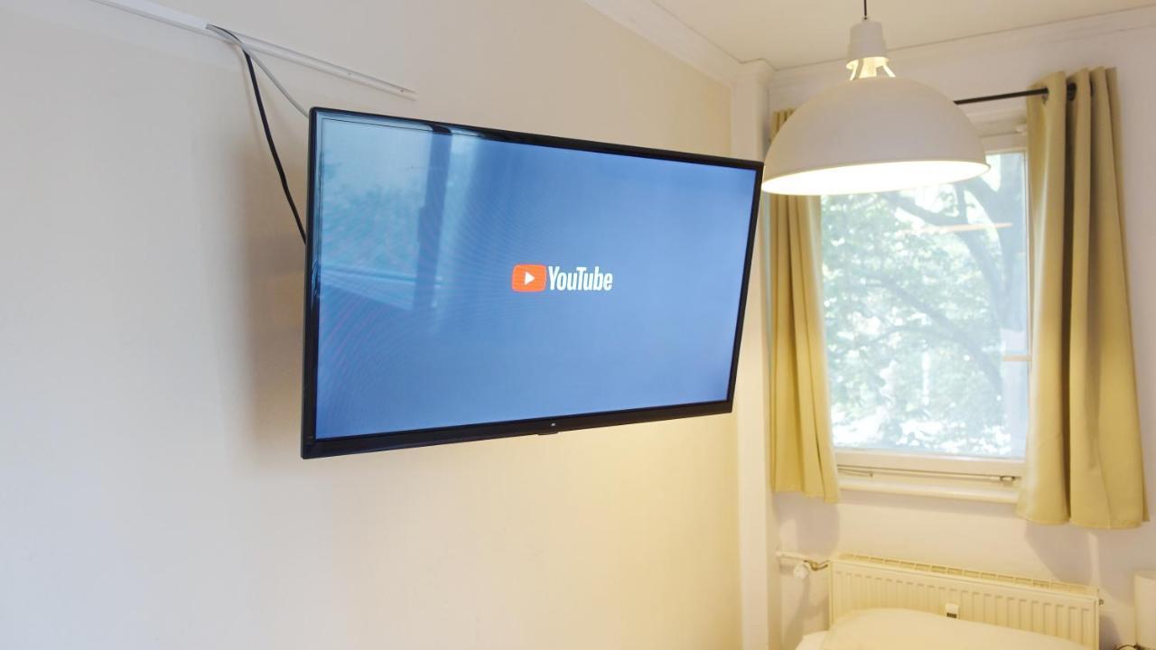 1 Zimmer In Wohngemeinschaft, Netflix, Premium Kabelfernsehen, Kueche Daire Berlin Dış mekan fotoğraf